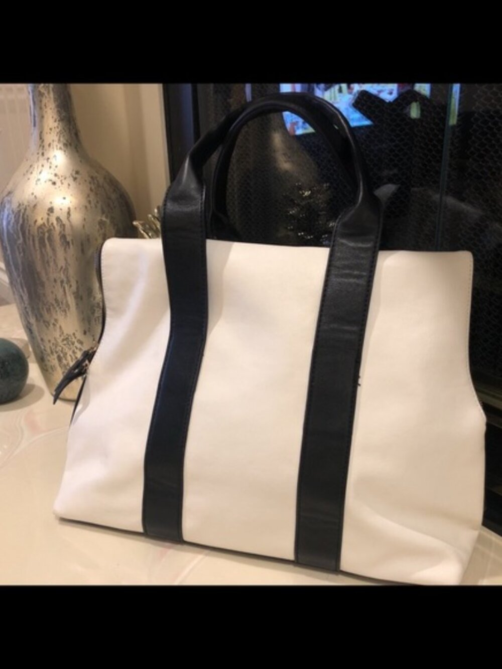 Authentic Forever 21 shoulder purse handbag